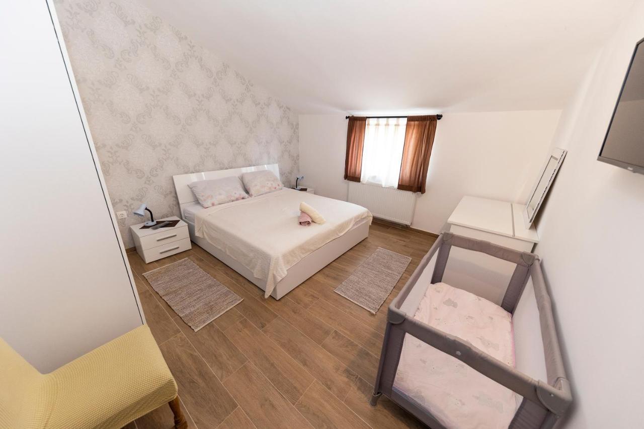Apartman Lana Biograd Na Moru Ngoại thất bức ảnh